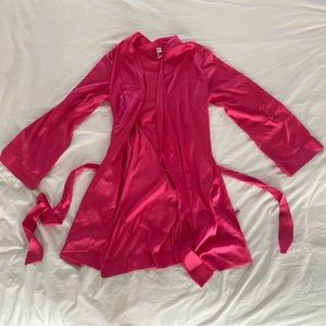Stars Above Pink Satin Robe 
Size M/L